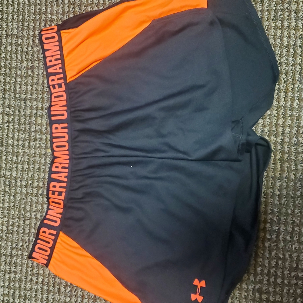 Under Armour Men's Black and Orange Shorts